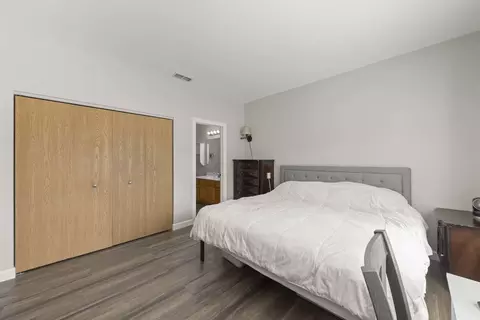 Bedroom - 2807 Sun Valley Dr, Plainfield, IL 60586 photo 2 of 4