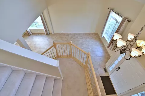 537 Ivory Ln, Bartlett, IL 60103 photo 18