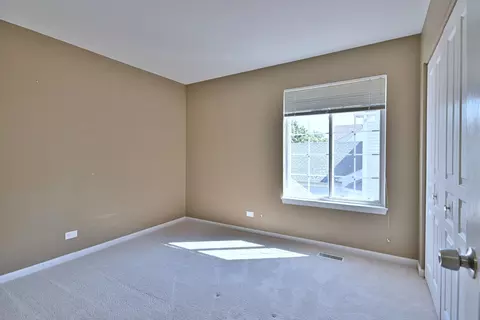 537 Ivory Ln, Bartlett, IL 60103 photo 26