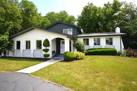 21025 Cambridge Ln, Olympia Fields, IL 60461