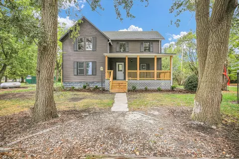 208 E 1790 North Rd, Gilman, IL 60938