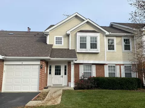 221 Norfolk Ct #4, Roselle, IL 60172