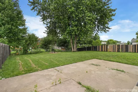 Exterior - 1504 9th St, Harvard, IL 60033 photo 2 of 4