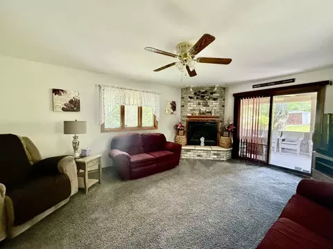 241 E Porter St, Oglesby, IL 61348 photo 10