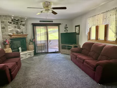 241 E Porter St, Oglesby, IL 61348 photo 11