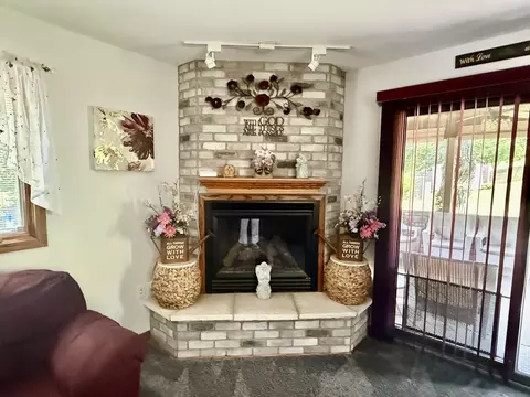241 E Porter St, Oglesby, IL 61348 photo 8
