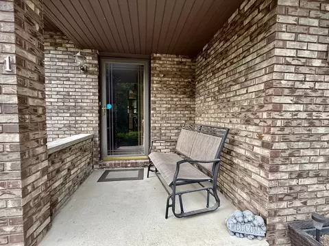 241 E Porter St, Oglesby, IL 61348 photo 31