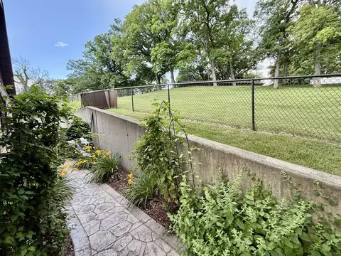 241 E Porter St, Oglesby, IL 61348 photo 33