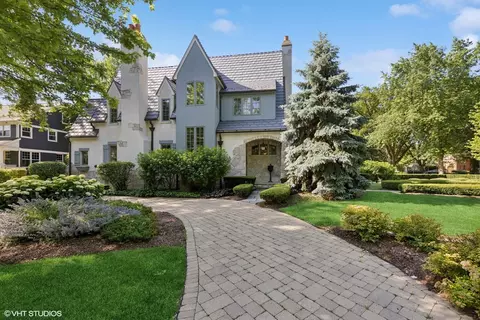 437 N County Line Rd, Hinsdale, IL 60521