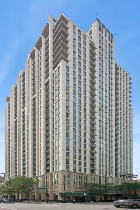 1250 S Michigan Ave #2304, Chicago, IL 60605