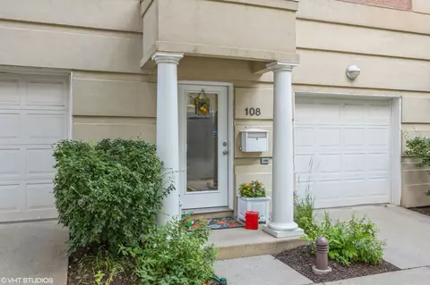 108 Belvidere Ave, Forest Park, IL 60130