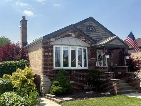 5446 S Oak Park Ave, Chicago, IL 60638