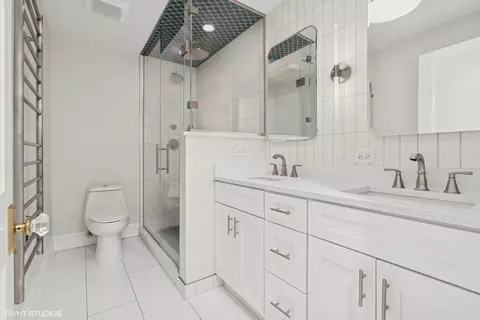 31 Elm St #3B, Chicago, IL 60611 photo 16