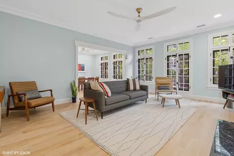 31 Elm St #3B, Chicago, IL 60611 photo 6