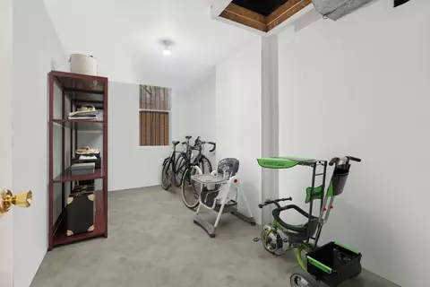 31 Elm St #3B, Chicago, IL 60611 photo 24