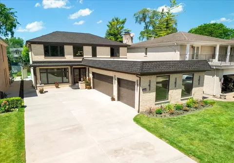 5314 Pratt Ave, Skokie, IL 60077