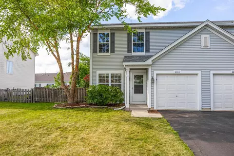 1111 Burns Ln, Minooka, IL 60447