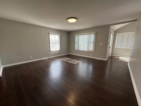 5147 E Chrysler Dr, Belvidere, IL 61008 photo 10