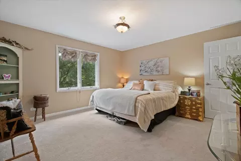 Bedroom - 7488 Bittersweet Dr, Gurnee, IL 60031 photo 3 of 3