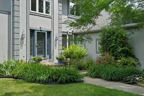 Exterior - 7488 Bittersweet Dr, Gurnee, IL 60031 photo 18 of 18