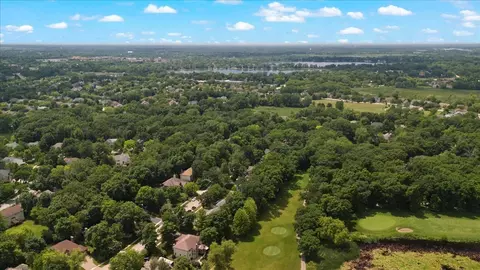 View/Area - 7488 Bittersweet Dr, Gurnee, IL 60031 photo 9 of 14