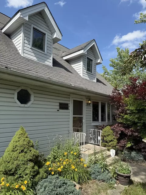 137 E Joliet Hwy, New Lenox, IL 60451