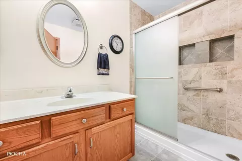 Bath - 2006 Westmore Grove Dr, Plainfield, IL 60586 photo 2 of 3