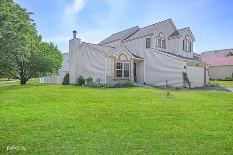 Exterior - 2006 Westmore Grove Dr, Plainfield, IL 60586 photo 2 of 4