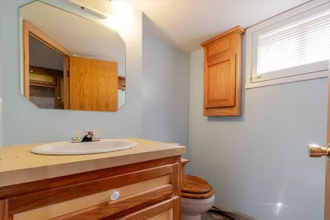 Bath - 1201 W Mill St, Bloomington, IL 61701 photo 3 of 3