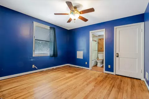 Bedroom - 1201 W Mill St, Bloomington, IL 61701 photo 1 of 6
