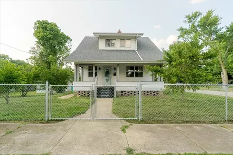 1201 W Mill St, Bloomington, IL 61701