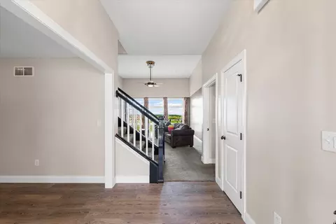 Entry Way - 103 S 1st St, Strawn, IL 61775 photo 2 of 4