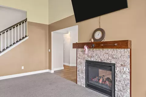 Living - 103 S 1st St, Strawn, IL 61775 photo 6 of 7