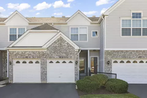 173 Arboretum Dr, Lombard, IL 60148