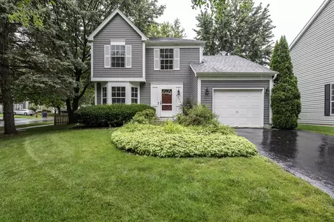 6273 Eagle Ridge Dr, Gurnee, IL 60031