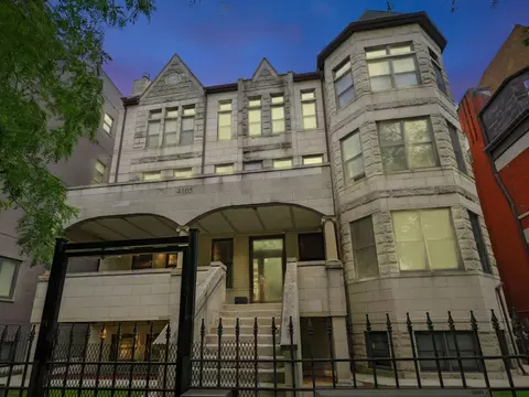 4105 S Drexel Blvd #1N, Chicago, IL 60653