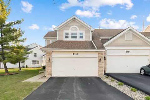 5462 Ridge Xing, Hanover Park, IL 60133