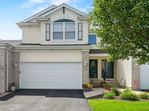 17240 Arrow Head Dr #17240, Lockport, IL 60441