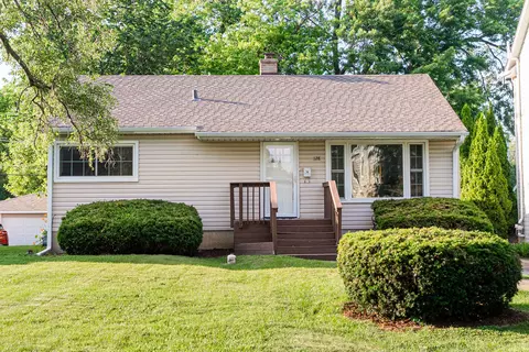 128 E Van Buren St, Villa Park, IL 60181