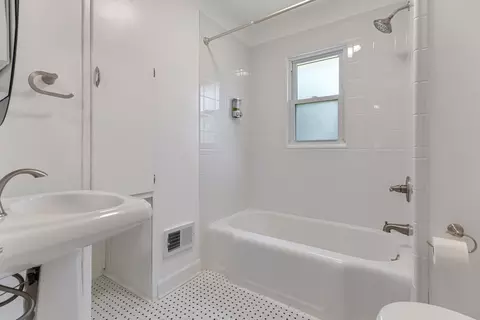 Bath - 635 E Prairie St, Marengo, IL 60152 photo 1 of 3