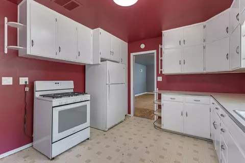 Kitchen - 635 E Prairie St, Marengo, IL 60152 photo 3 of 3
