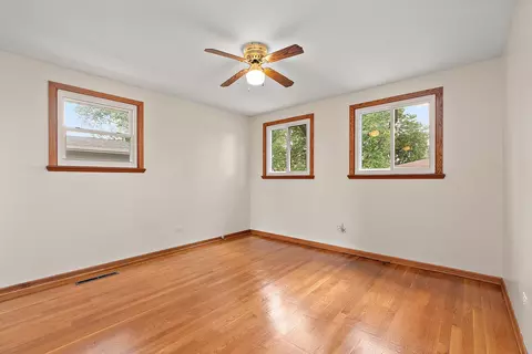Bedroom - 5754 150th St, Oak Forest, IL 60452 photo 1 of 3