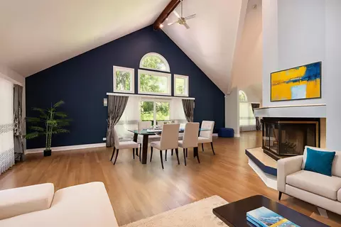 Other - 113 Oak Ridge Dr E, Burr Ridge, IL 60527 photo 2 of 11