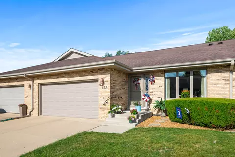 833 Winter Park Dr #833, New Lenox, IL 60451