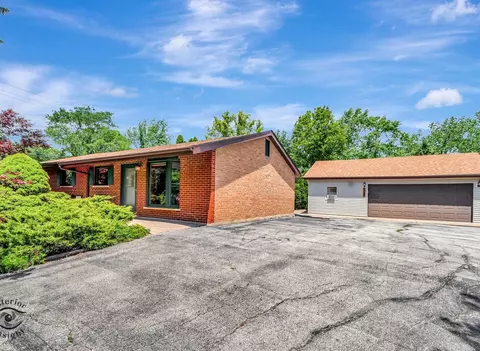 8740 W 161st Pl, Orland Park, IL 60462