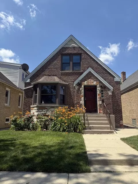 2916 N Nagle Ave, Chicago, IL 60634