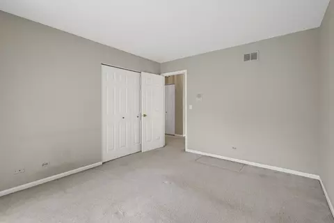 730 Kylemore Dr, Des Plaines, IL 60016 photo 23