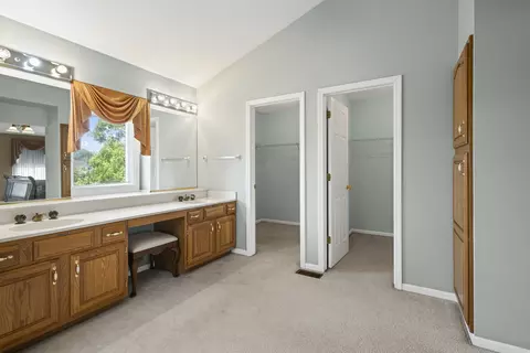 730 Kylemore Dr, Des Plaines, IL 60016 photo 18