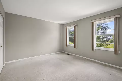 730 Kylemore Dr, Des Plaines, IL 60016 photo 24