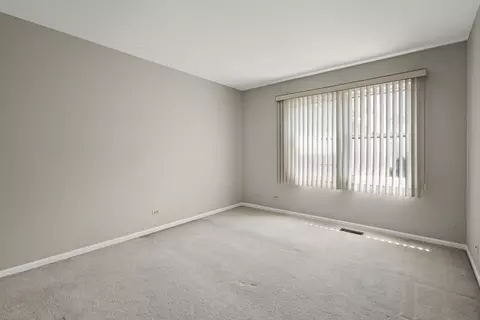 730 Kylemore Dr, Des Plaines, IL 60016 photo 22